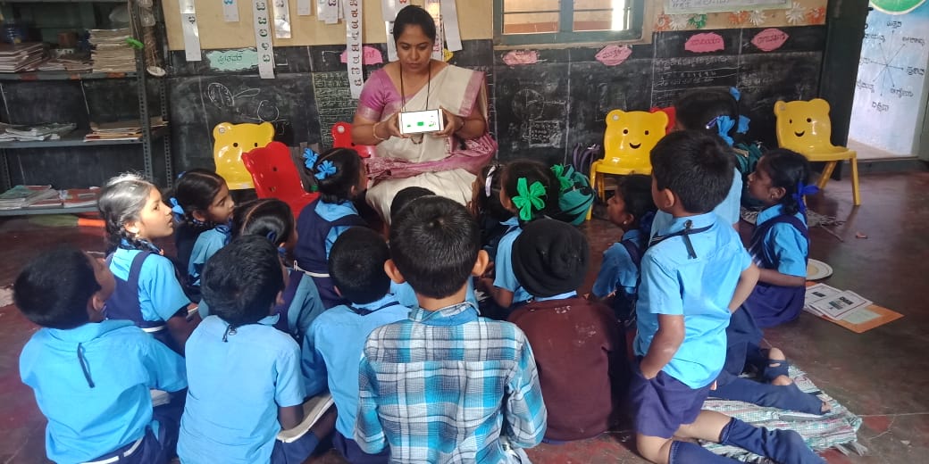 Teaching Assistance for Teachers to Change the World by Lenovo Meghshala Teacher Enablement Program